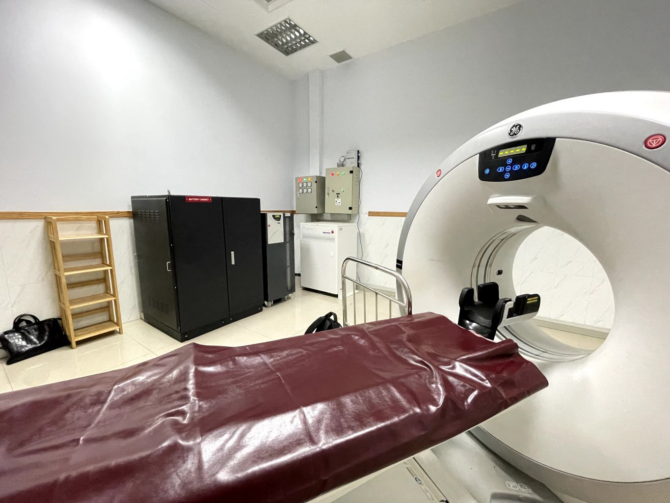 UPS cho máy CT scan tại Bệnh viện Đa Khoa Vùng Tây Nguyên